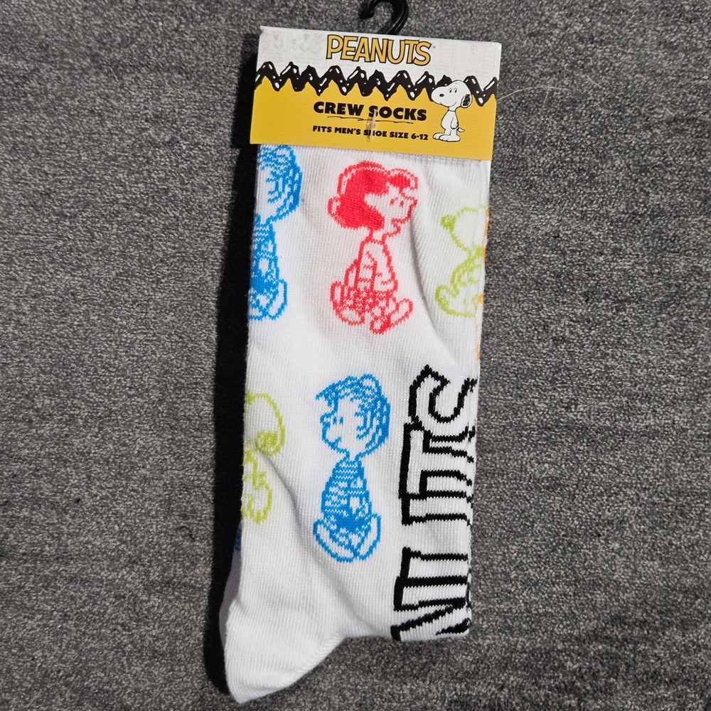 Peanuts Snoopy Charlie Brown Mens Crew‎ Socks White Multi Character Size 6-12